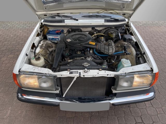 Mercedes-Benz W123 200 T*1.Hand*1.Lack*Kein Rost*Original*