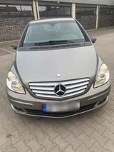 Mercedes-Benz Mercedes Benz B 180 - Mercedes-Benz B 180 aus 2007