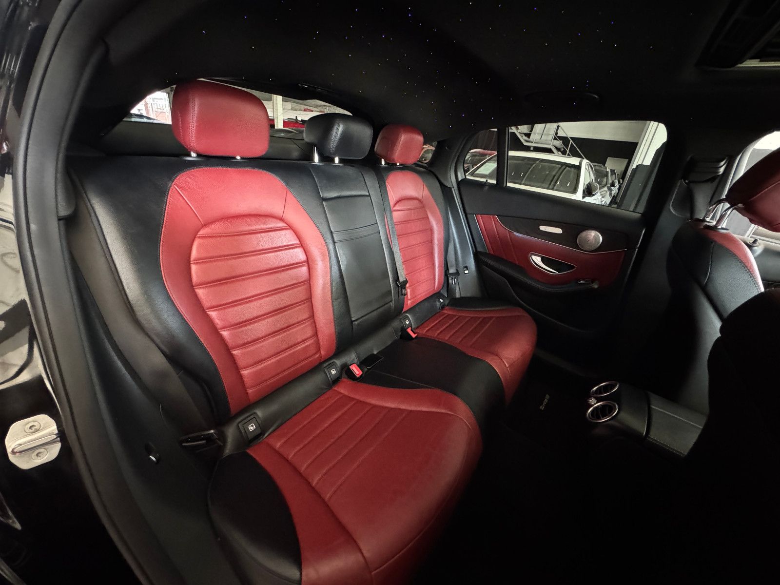 Fahrzeugabbildung Mercedes-Benz GLC 250 d COUPE 4M 9GT AMG LINE PLUS EDITION 1