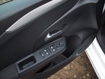 Bild 12 Opel Corsa F 1.2 Edition Klima Bluetooth Parksensoren