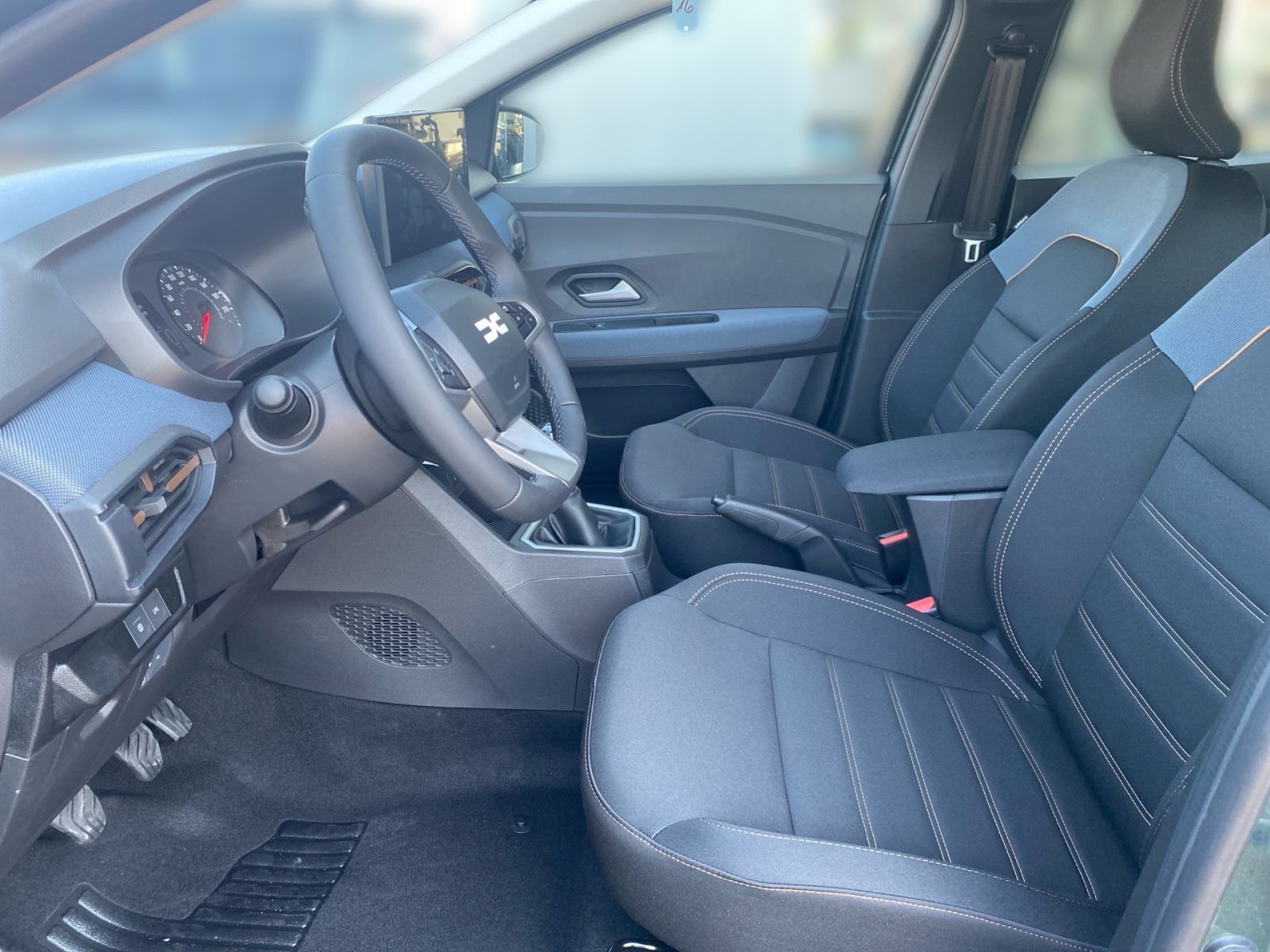 Fahrzeugabbildung Dacia Sandero 1.2 ECO-G 120 LPG Stepway Expression*SHZ