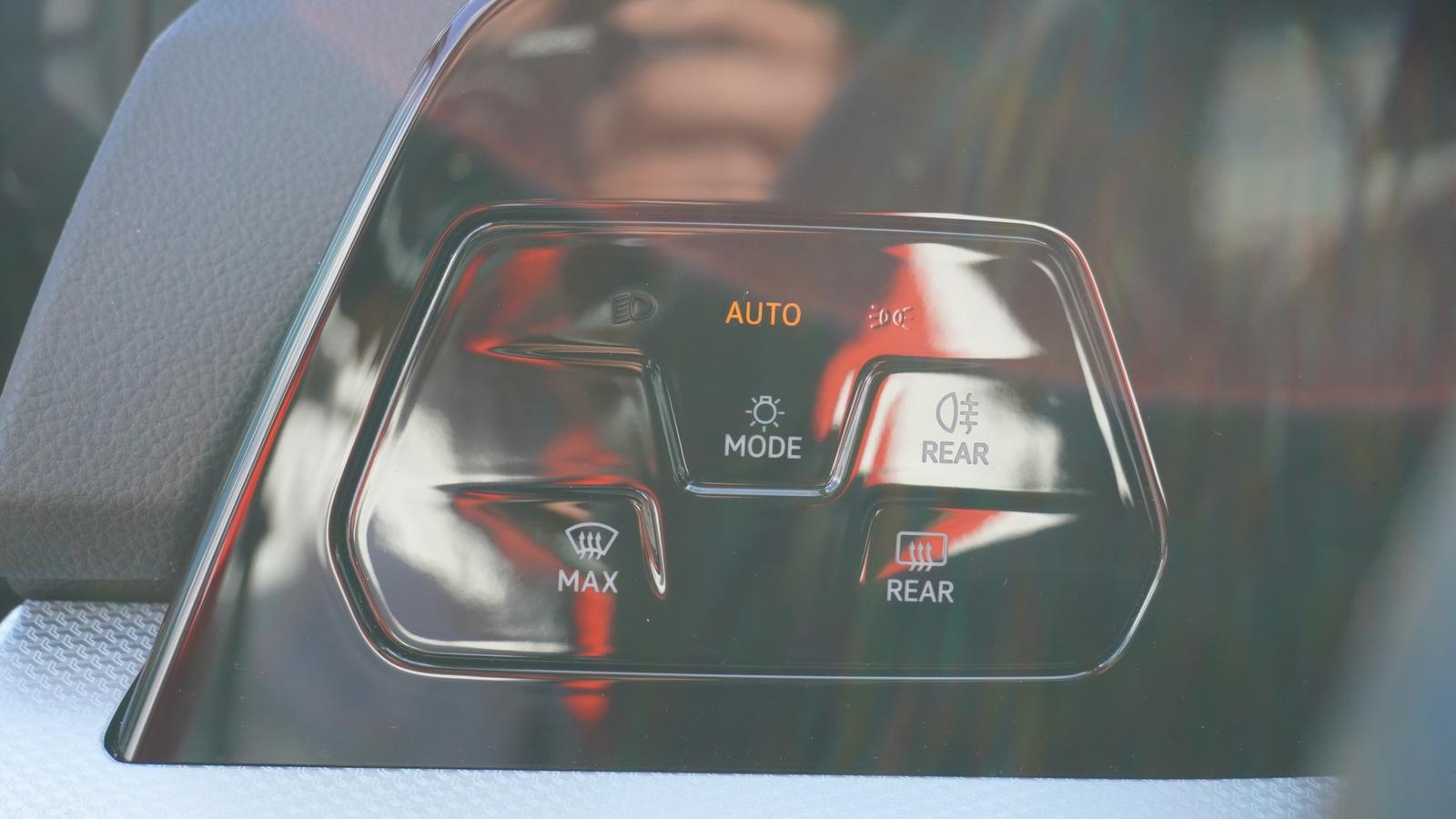 Volkswagen Golf VIII 1.5 eTSI Goal LED Navi App-Connect ACC, миниатюра 23