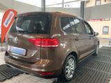 Volkswagen Touran Sound 1.4TSI 150PS DSG*NAVI*KAM*PANO*AHK - Volkswagen Touran: Braun