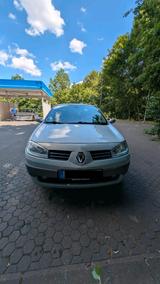 Renault Megane 1.4 Benzin - TÜV neu bis 08... - Renault Megane aus 2003