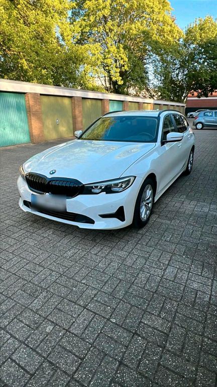 Image of BMW 318
