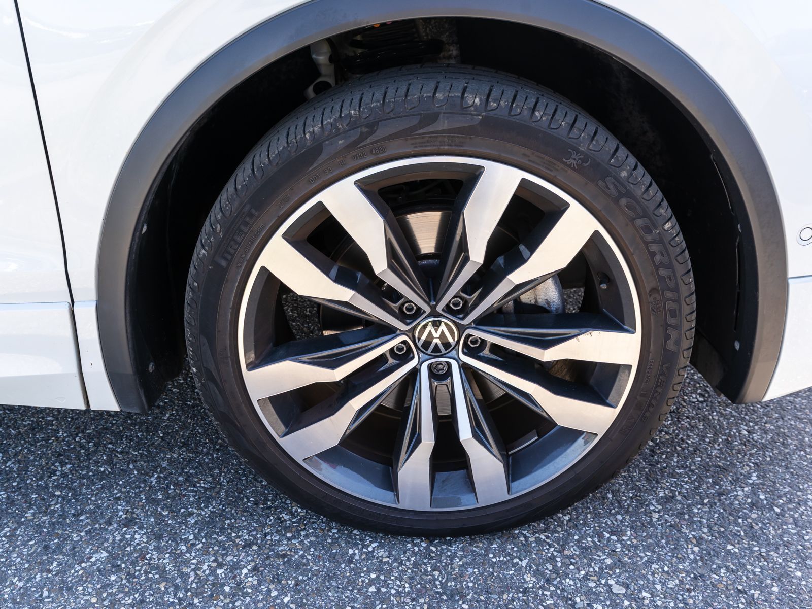 Volkswagen Tiguan - Bild 10