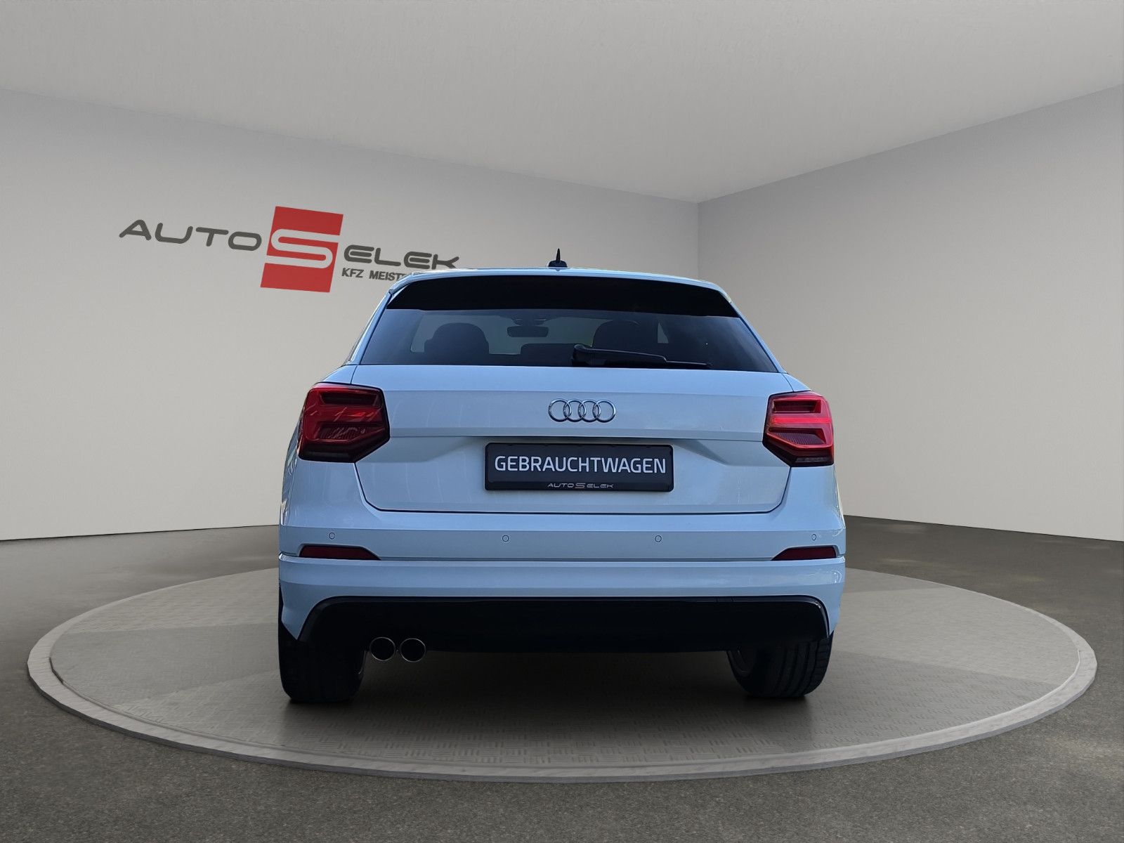 Fahrzeugabbildung Audi Q2 35 TFSI SPORT S-LINE NAVI LED PDC SHZ LEDER