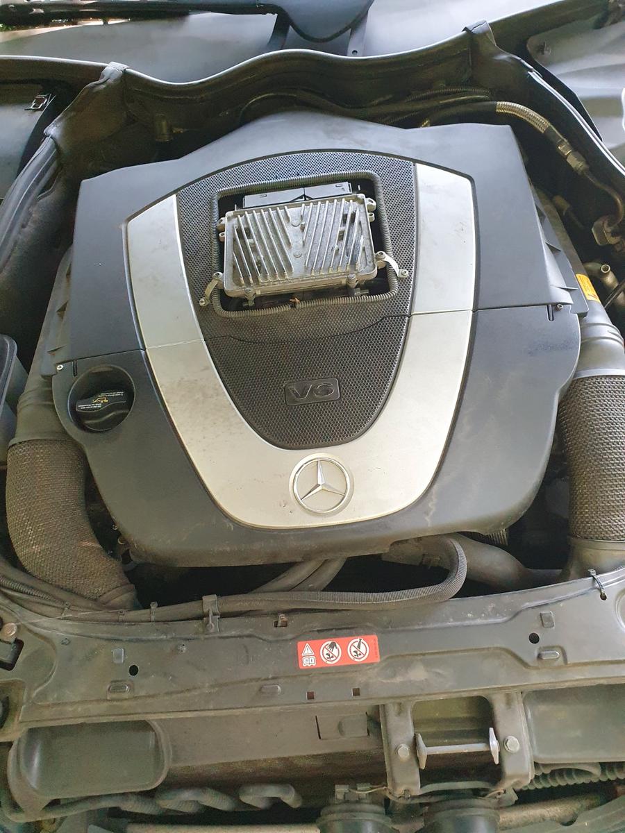Mercedes-Benz C230 2006 — photo 13