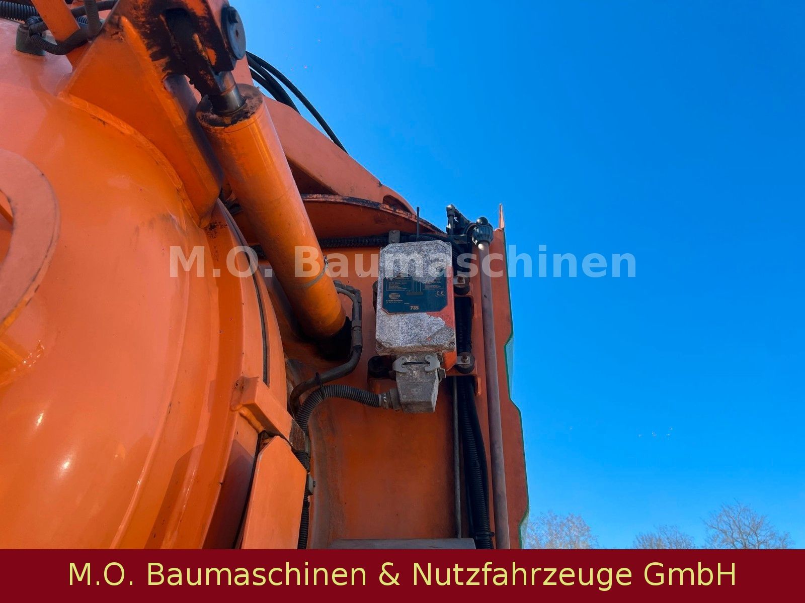 Fahrzeugabbildung MAN 26.440 /Assmann Saug & Spülwagen / 6x2 /