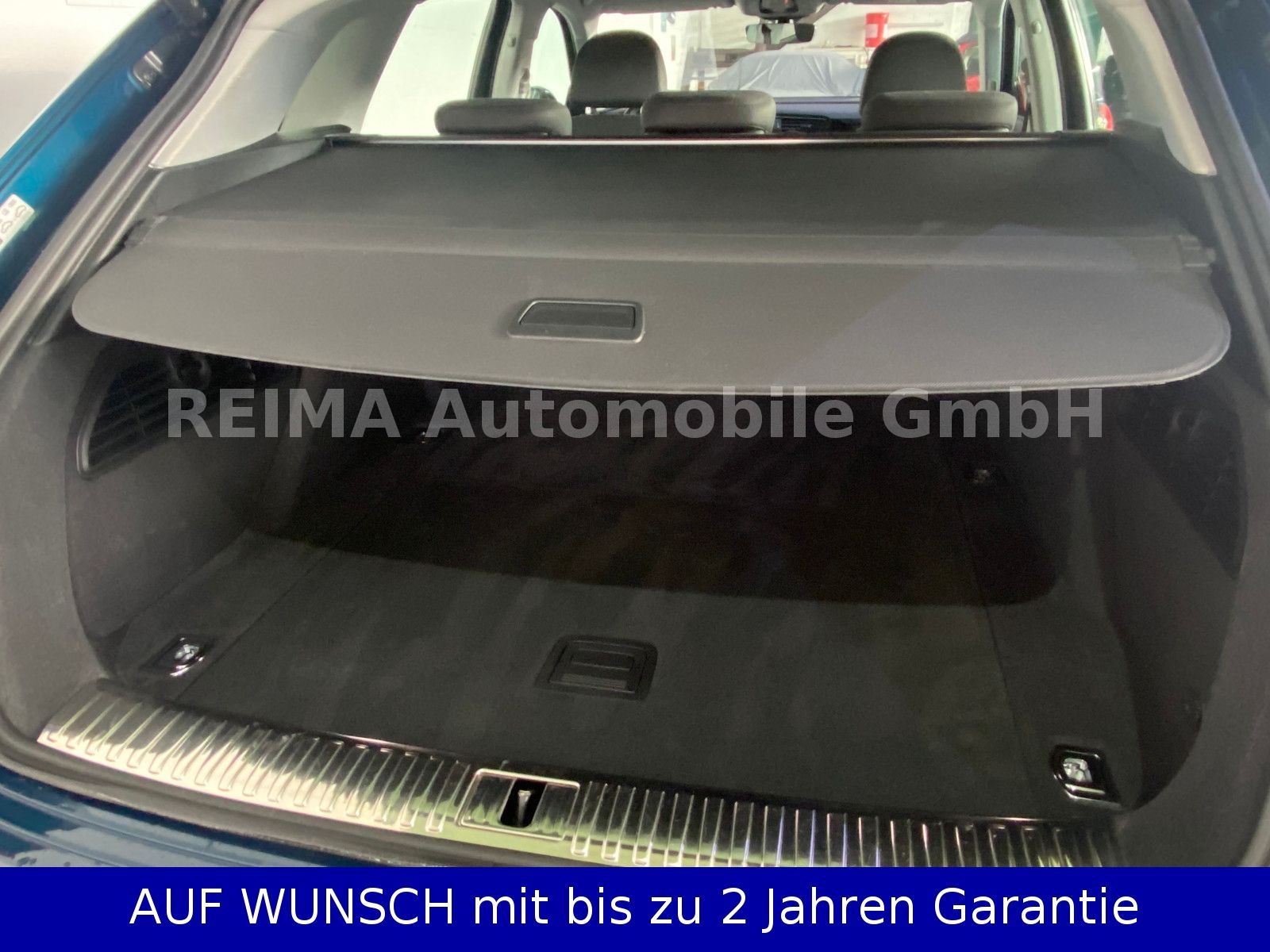 Fahrzeugabbildung Audi e-tron 55 quattro  Edition, Navi, AHK, 1.Hand