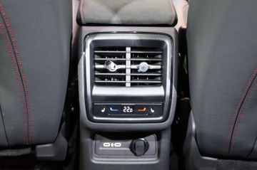 Fahrzeugverkauf 26 Skoda Kodiaq 2.0 TSI 195 kW 4x4 RS Pano AHK StHz