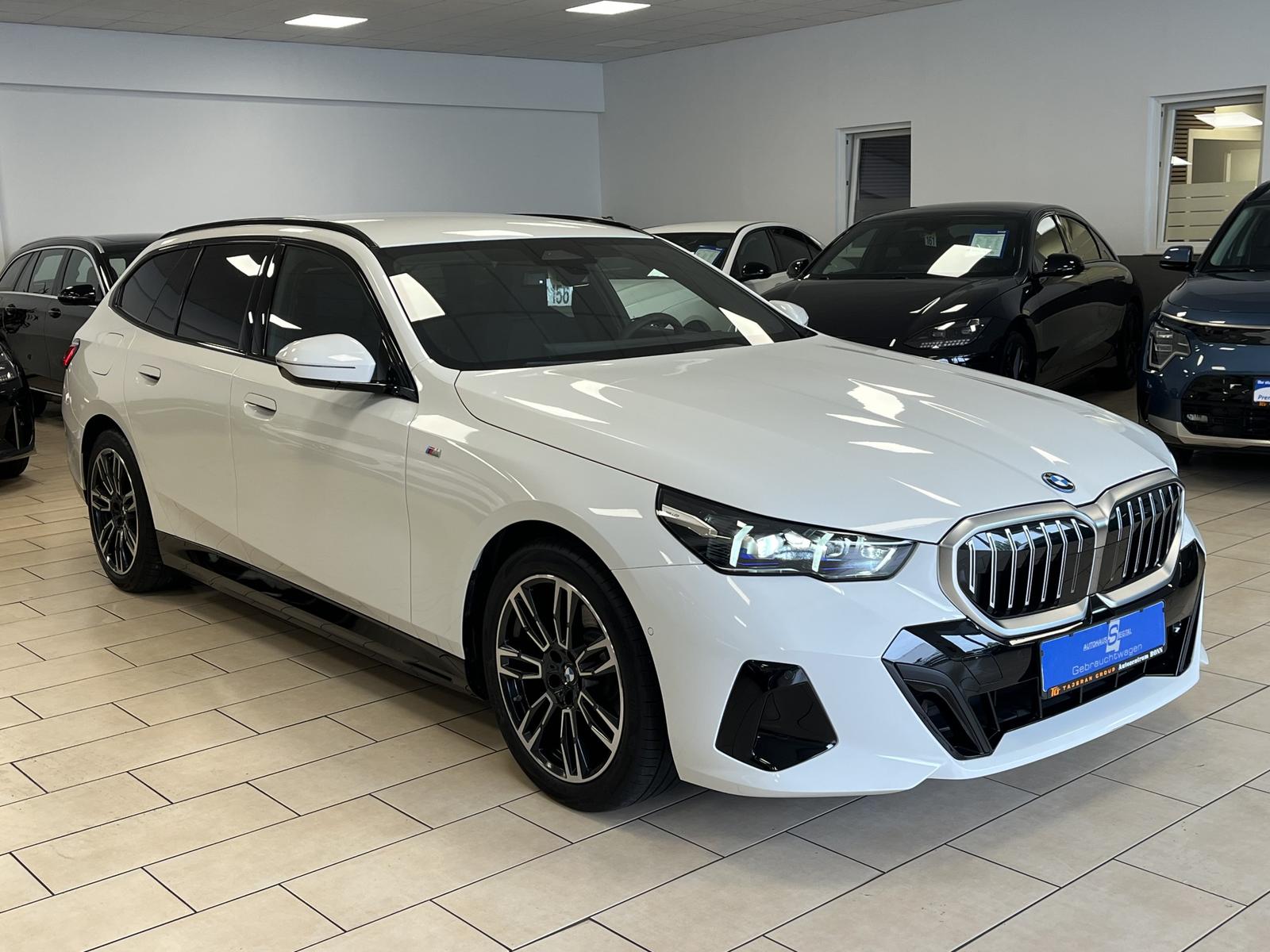 BMW 530 e M Sport*AHK*Leder*R-Cam*Harman-Kardon*ACC*