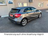 Mercedes-Benz A-Klasse A 200 Automatik Navi & Rückfahrkamera - Mercedes-Benz A 200 mit Benzin-Antrieb: Navigationssystem, Limousine, Klimaanlage