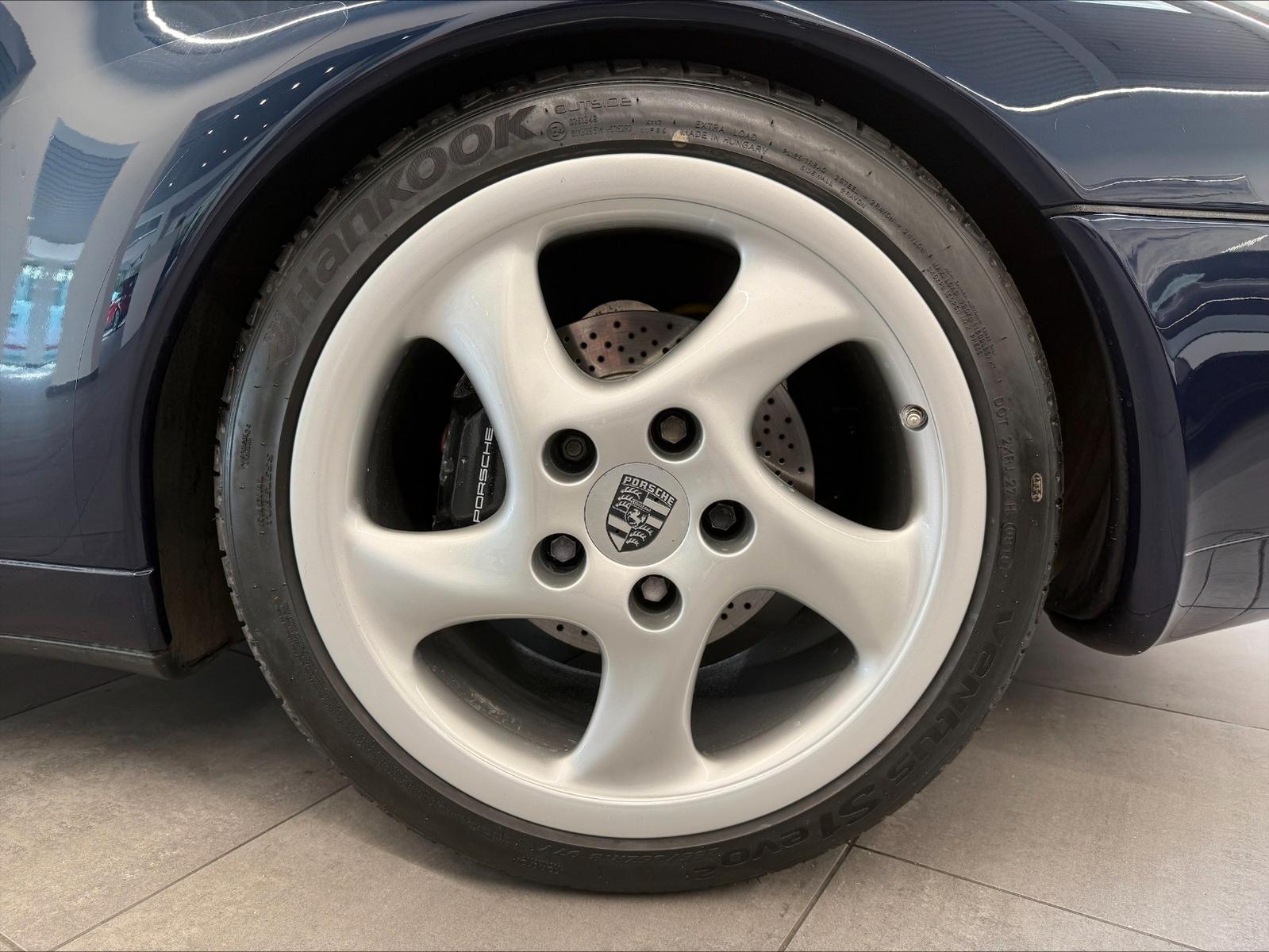 Porsche 993 Carrera Cabriolet *Schalter*Leder*Klima*