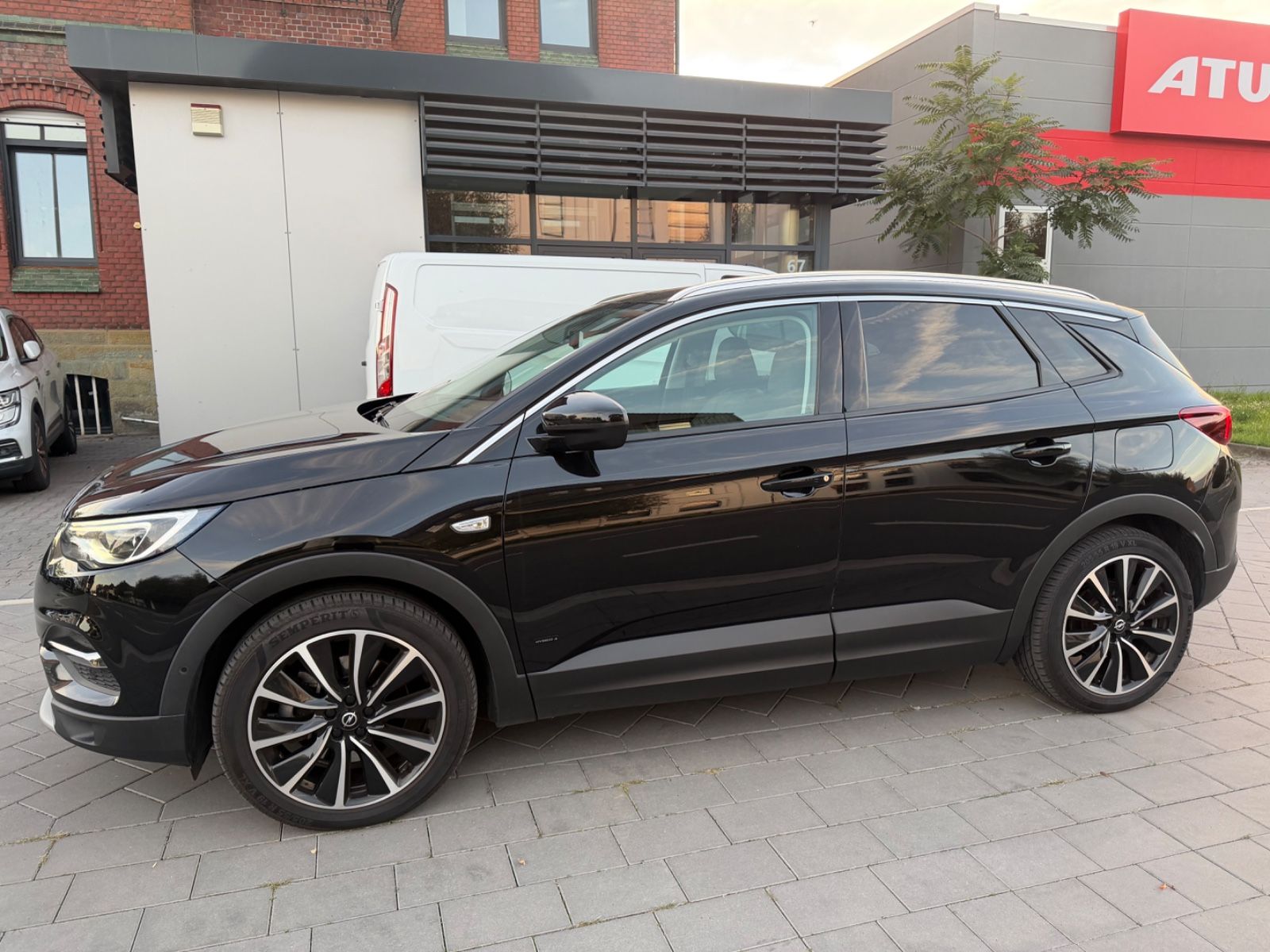 Opel Grandland Ultimate Plug-in-Hybrid 4 KAMERA/LEDER