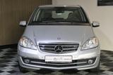 Mercedes-Benz A 160 Elegance°Automatik°PDC°Klima°SHZ°HU NEU - Mercedes-Benz A 160 in Bochum