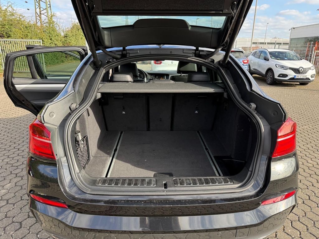 Image of BMW X4