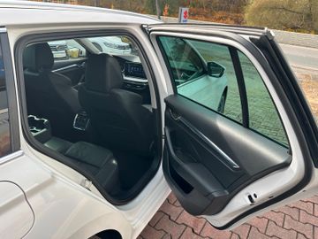 Bild 12 Skoda Octavia Combi 1st Edition*LEDER*MATRIX*StHz*SzHz