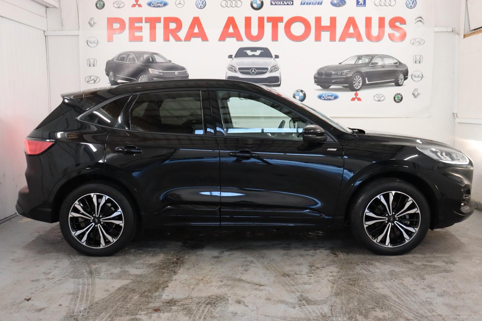 Ford Kuga 2.5 Duratec Hybrid ST-Line Kamera AHK