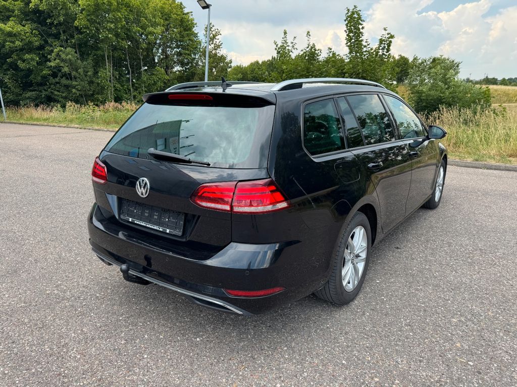 Volkswagen Golf VII 2.0 TDI Variant Comfortlin,LED,Navi,AHK