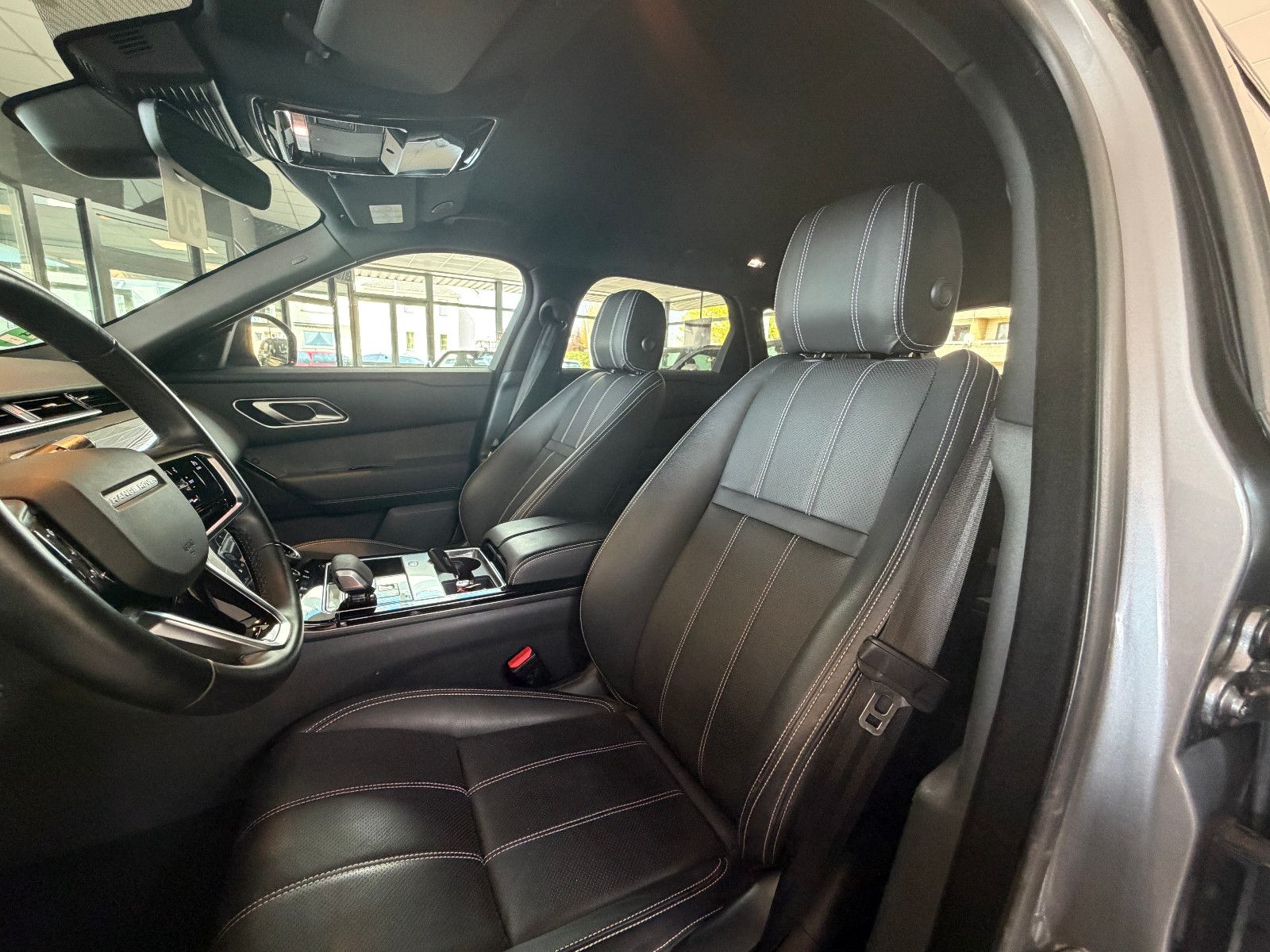 Fahrzeugabbildung Land Rover Range Rover Velar/360*KAM/LED/APPLE/LEDER/