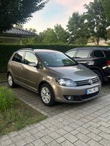 Volkswagen Golf Plus 1.2 TSI  *Automatik*Klima*PDC*SHZ* - gebrauchte VW Golf Plus aus dem Jahr 2014