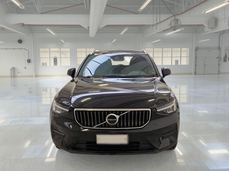 Volvo VOLVO XC40 T4 RECHARGE PLUG-IN AUTO CORE SUV imagem 2