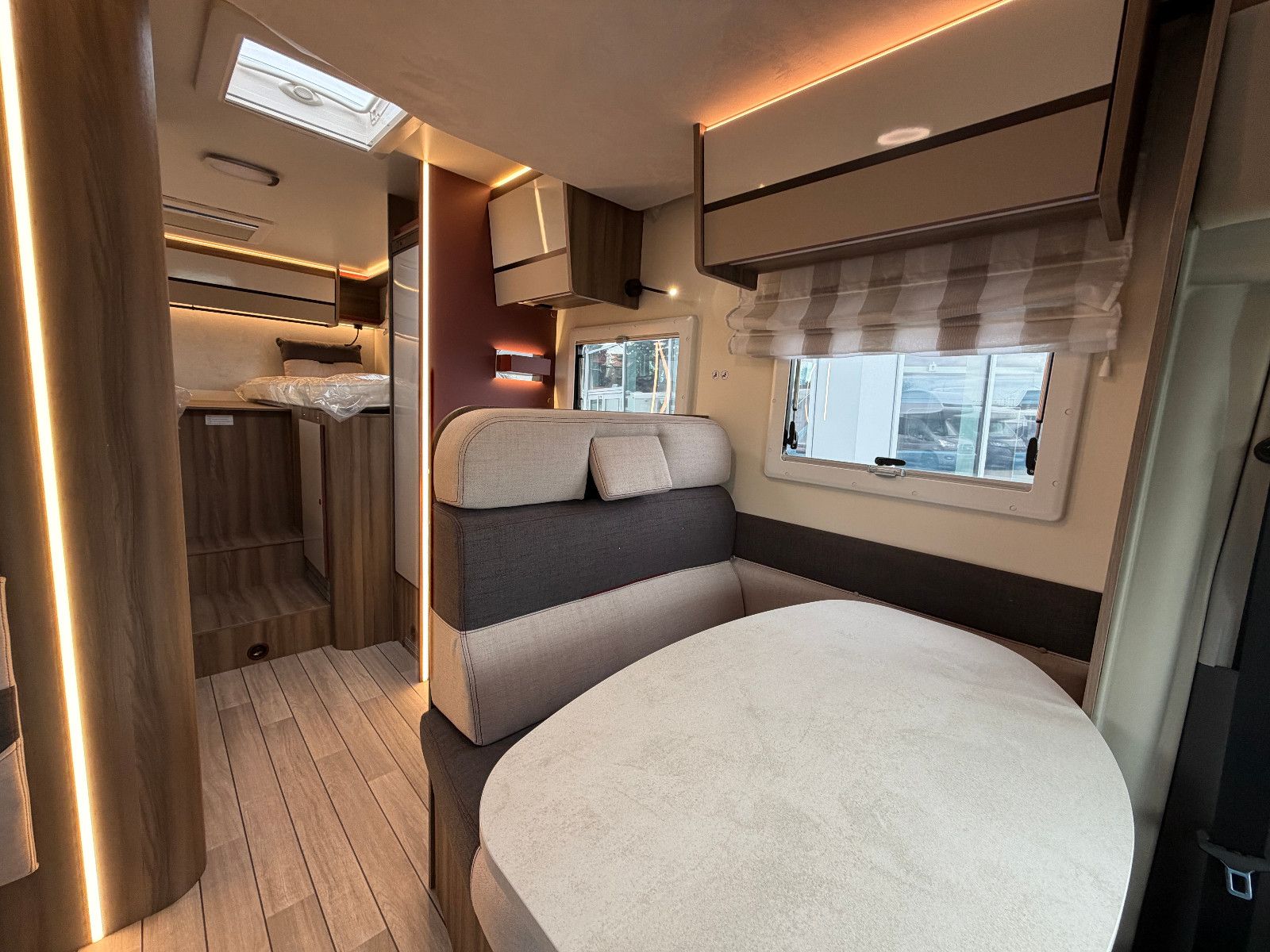 Fahrzeugabbildung Roller Team Kronos 285 TL