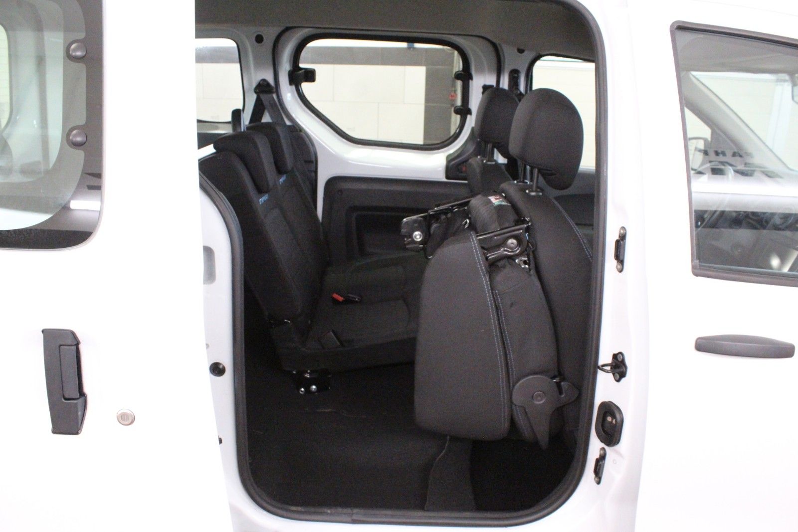 Fahrzeugabbildung Dacia Dokker TCe 115 Stepway *Navi*Klima*Shz