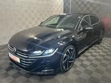 Volkswagen Arteon 4M*R LINE*MATRIX-PANO-ST.HZ-ACC-R.KAM-AHK - Volkswagen Arteon mit Diesel-Antrieb: mit ABS