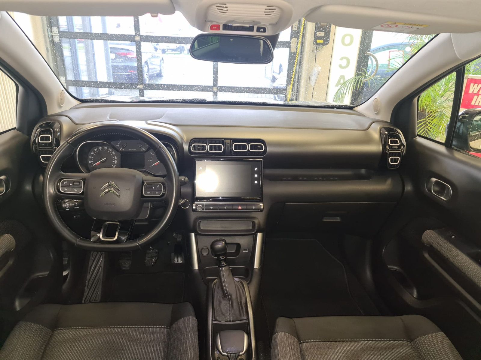 Fahrzeugabbildung Citroën C3 Aircross / NAVI / PANO / KAMERA