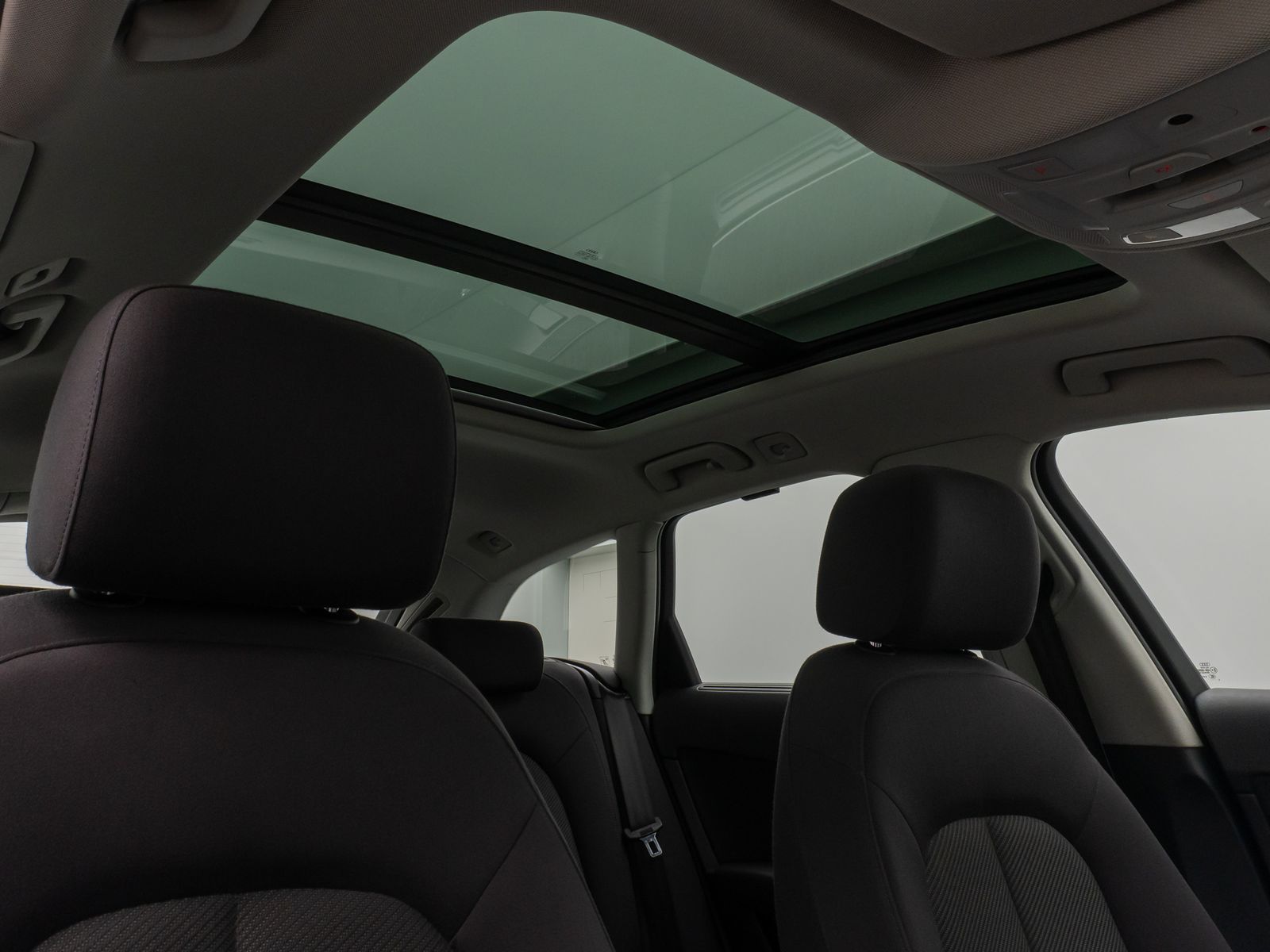 Fahrzeugabbildung Audi A6 Avant 3.0 TDI Kamera Panorama AHK Navi Sitzhz