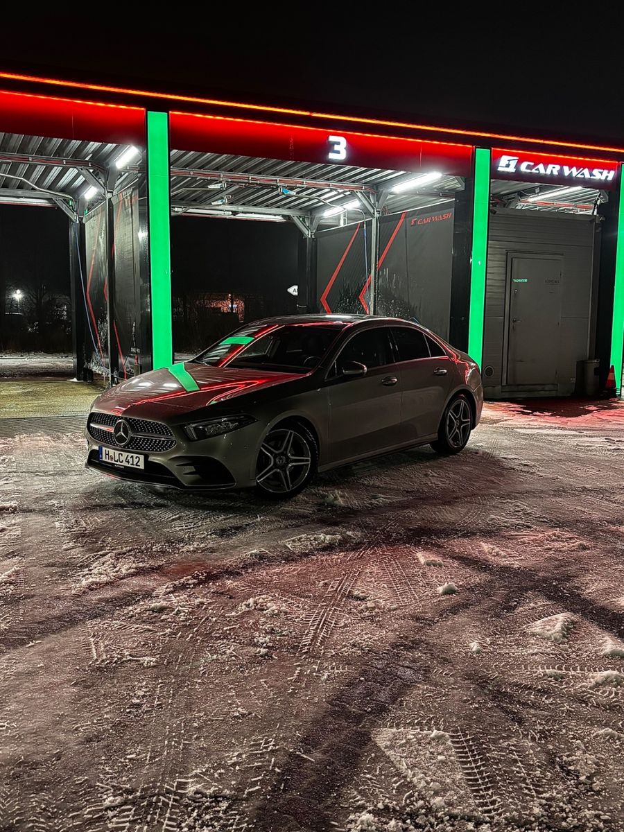 MERCEDES-BENZ A 200 -