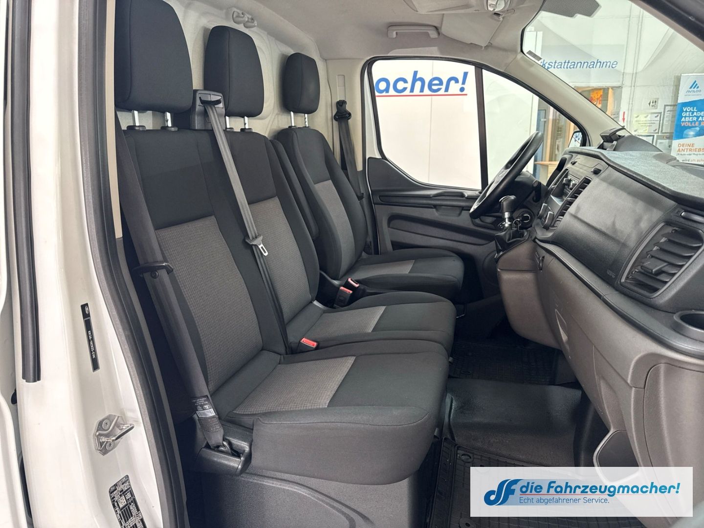 Fahrzeugabbildung Ford Transit Custom Kasten 280 L1 DAB SHZ Notbremsass