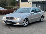 Mercedes-Benz E 320 CDI AVANTGARDE - gebrauchte Mercedes-Benz E 320 aus dem Jahr 2004