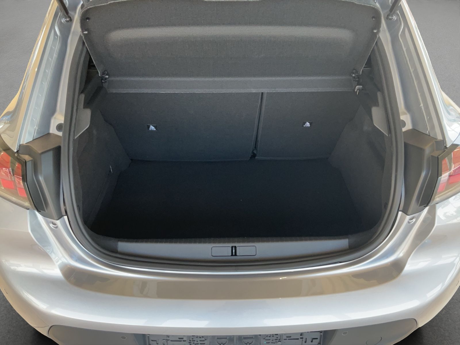 Fahrzeugabbildung Peugeot 208 1.2 PureTech Style