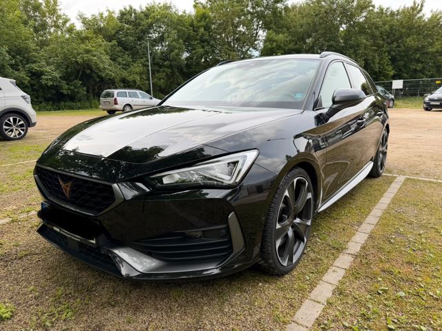 CUPRA Leon 1.4 e-HYBRID 180kW DSG Sportstourer -