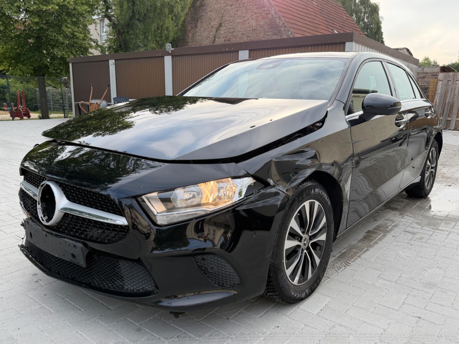 Mercedes-Benz A 200 d LED NAVI KAMERA
