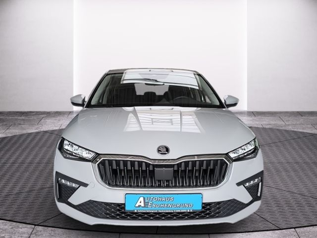 Fahrzeugabbildung SKODA Scala 1,0 TSI Essence Winter Paket LED