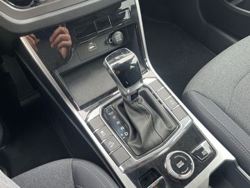 KGM KORANDO AT  2WD PLATINIUM GREY