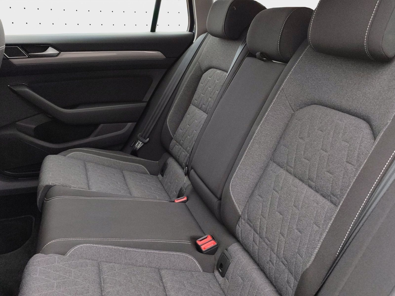 Volkswagen Passat Variant - Bild 18