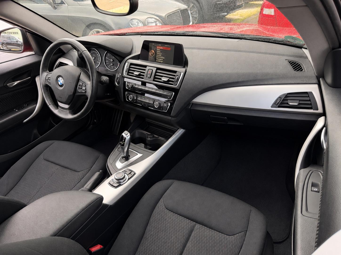 BMW 218i Coupé 1.5 136 ch BVA / GPS / Sièges chauffants / Radar de recul / Bluetooth