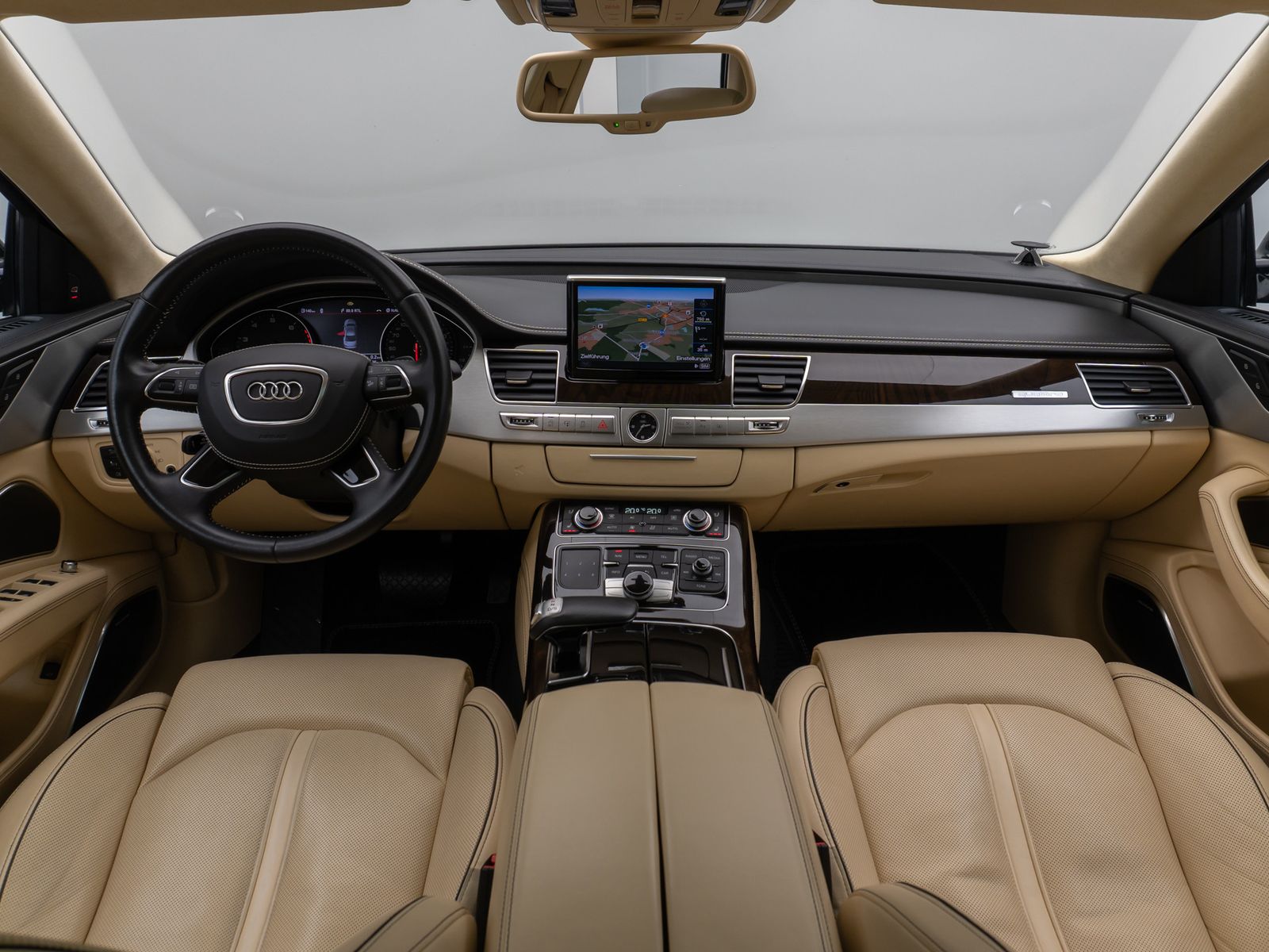 Fahrzeugabbildung Audi A8 W12 Lang Chauffeur GSD B&O Keramik TV Voll