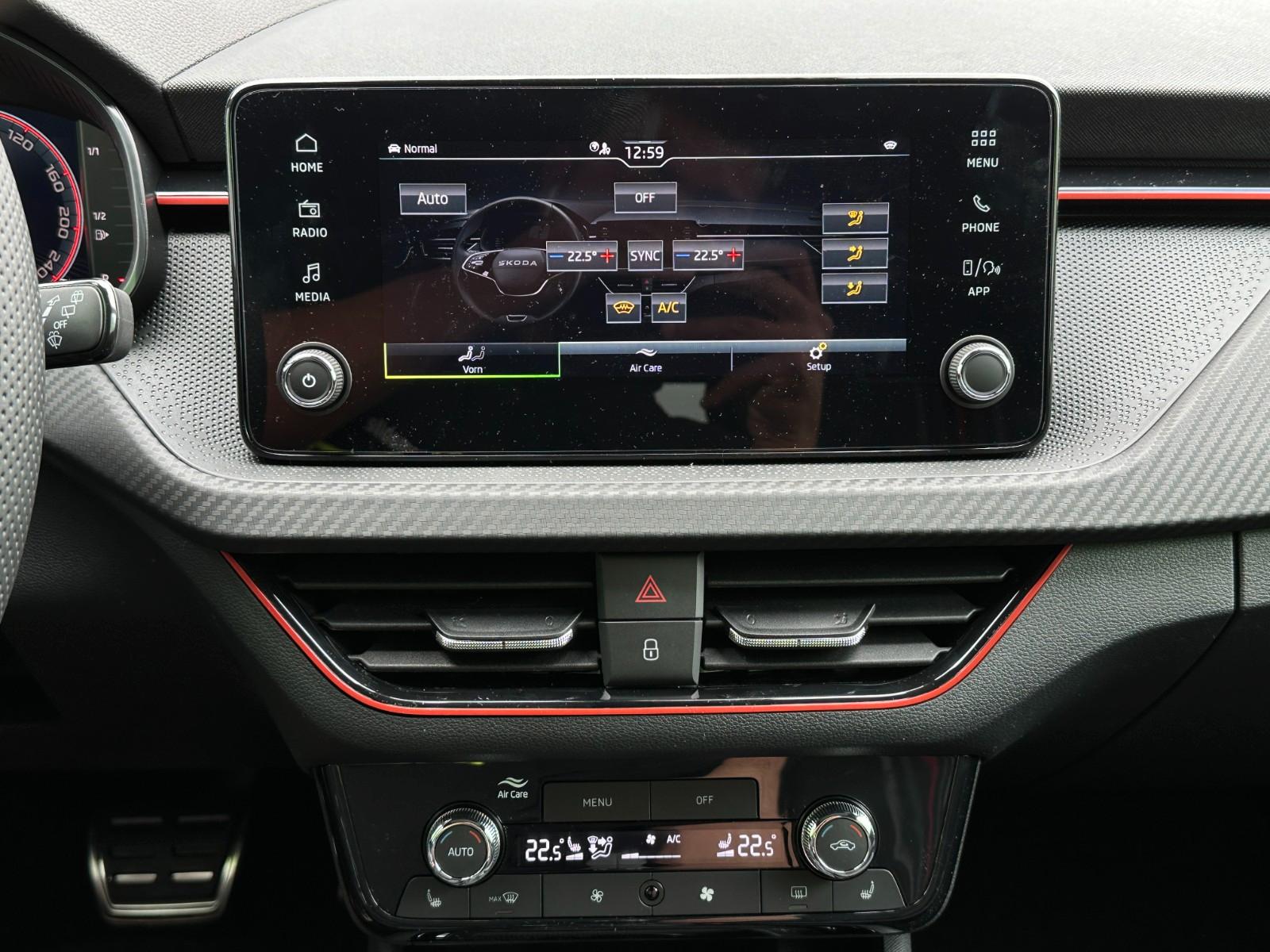 Skoda 116PS DSG Monte Carlo Side Assist ACC KAMERA AHK