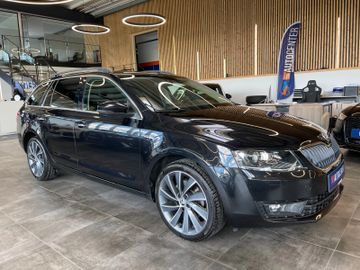 Skoda Octavia Combi L&K 4x4 *BI-XENON*NAVI*PDC*SZHZ*
