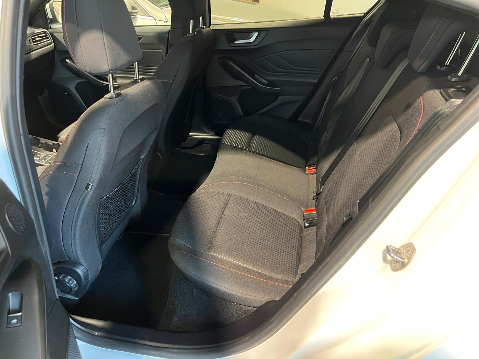 Ford Focus Lim. ST-Line Aut. B&O LED KAM ASSIST ACC, миниатюра 11