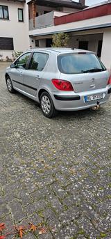Peugeot 307 - gebrauchte Peugeot 307 aus dem Jahr 2003