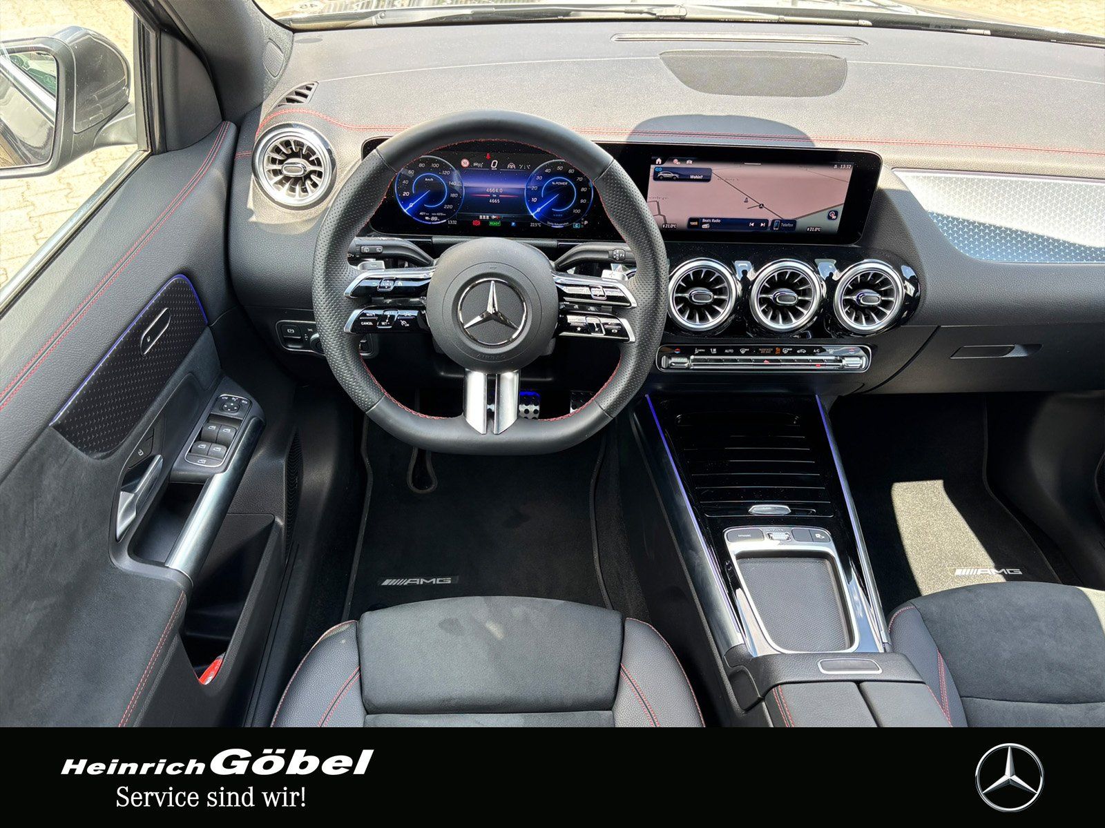 Fahrzeugabbildung Mercedes-Benz EQA 300 4M AMG*AHK*FAP*ADV-SOUND*360°KAM*AMBIENT