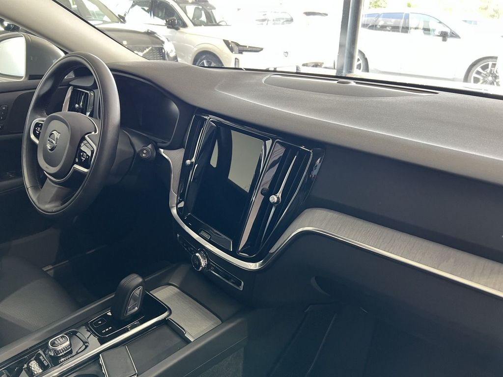 Volvo V60 Cross Country V60 CC B5 Pro AWD ACC BLIS Kamera Leder WinterPk