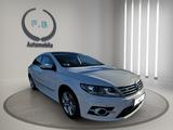 Volkswagen CC R-LINE BMT/RFK/KLIMA/PDC/PANO/UVM.. - Volkswagen CC: R Line